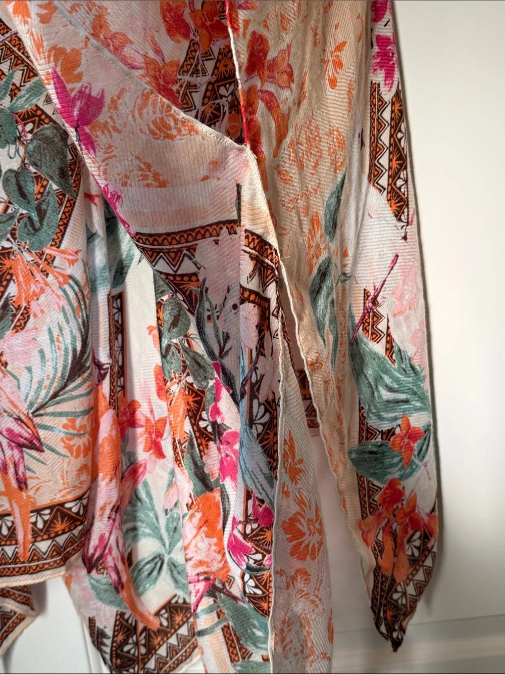 Vince Camuto Multicolor Floral & parrot Open-Front Kimono Shawl Wrap One Size